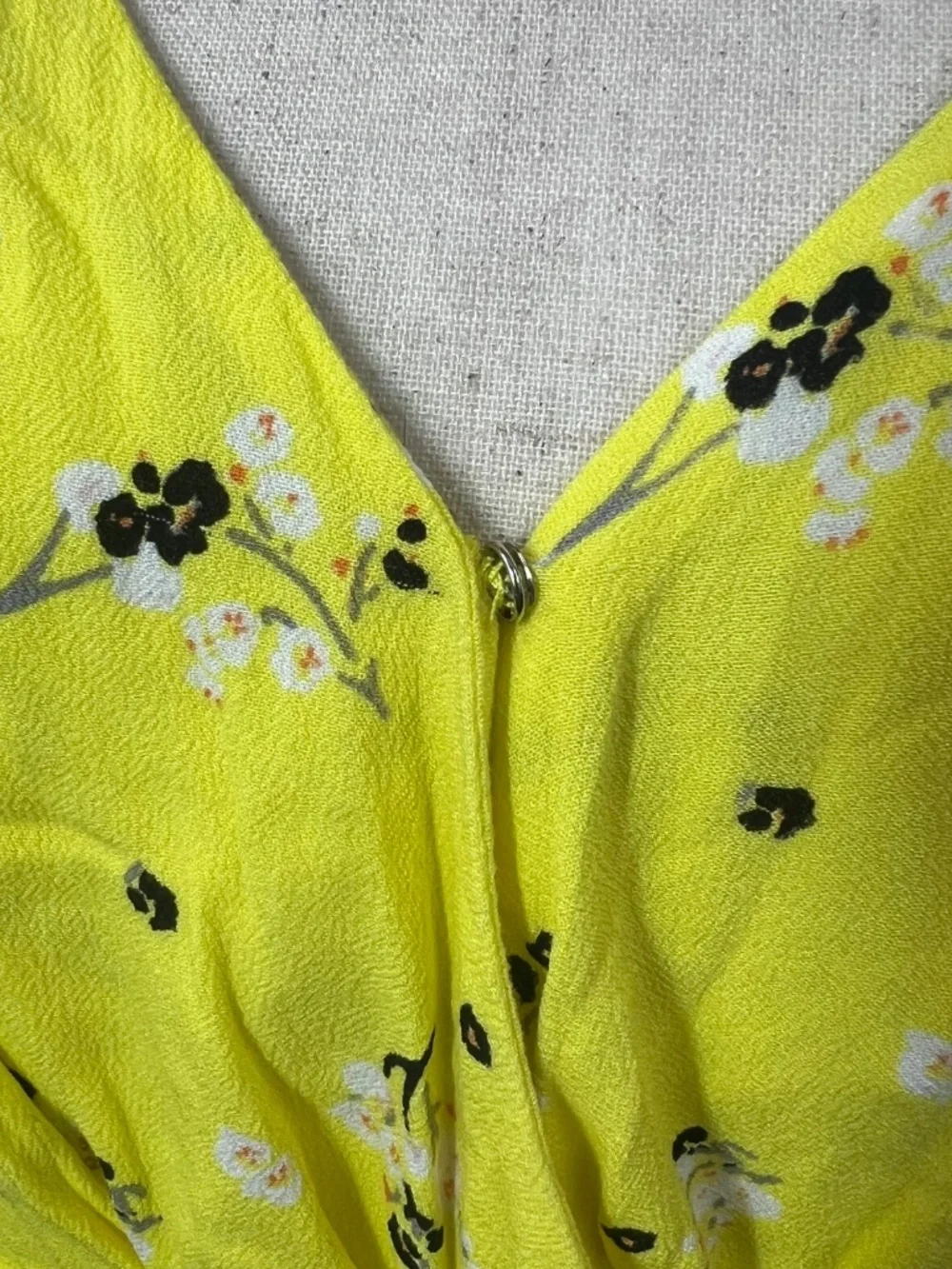 |•FREE PEOPLE•| Sunny Yellow Romper/Jumper Size 4